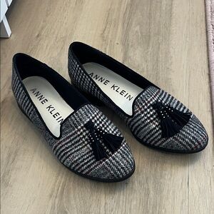Anne Klein Plaid Tassel Loafers